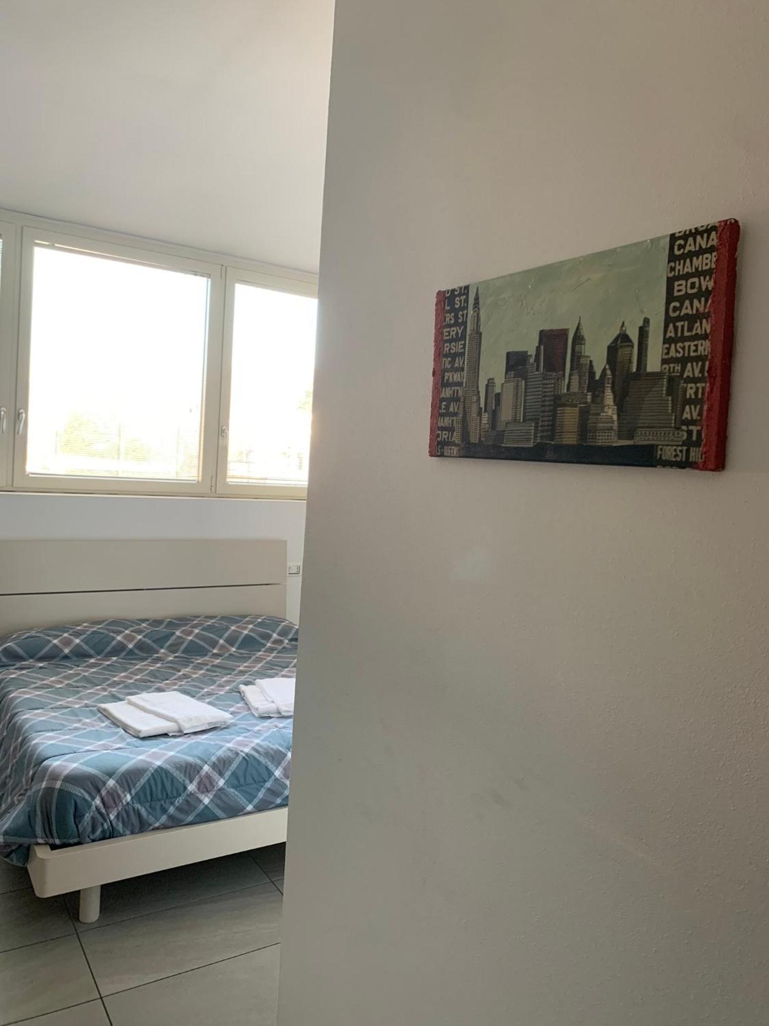 Gilda E Vesuvio Apartment Bergamo Bagian luar foto