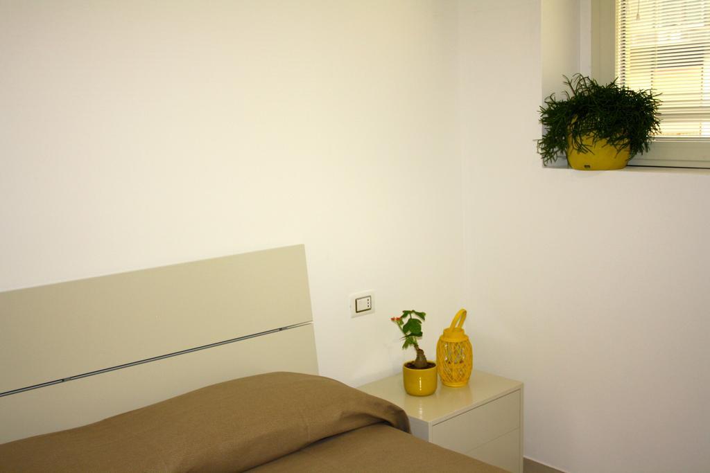 Gilda E Vesuvio Apartment Bergamo Bagian luar foto