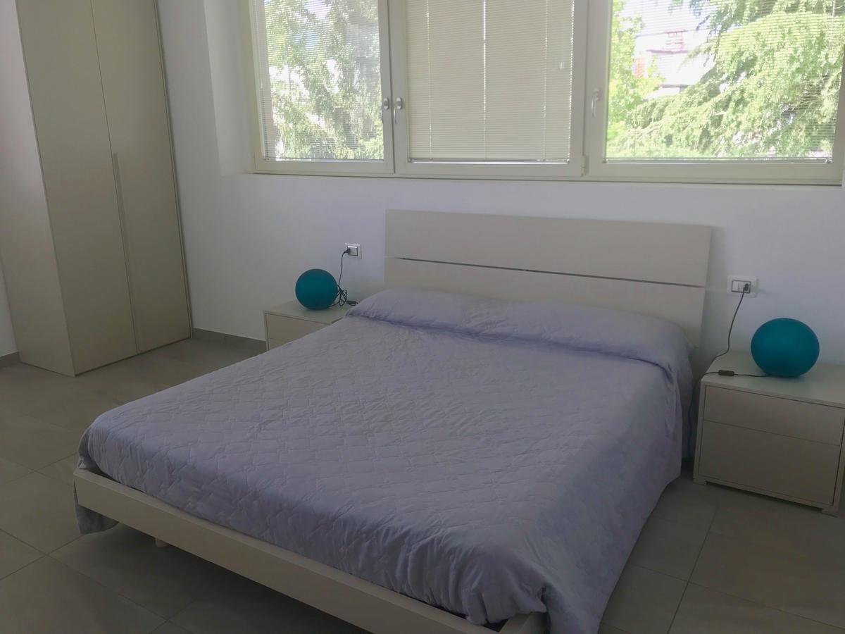 Gilda E Vesuvio Apartment Bergamo Bagian luar foto