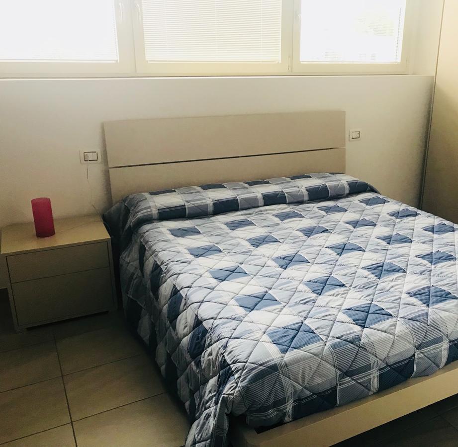Gilda E Vesuvio Apartment Bergamo Bagian luar foto